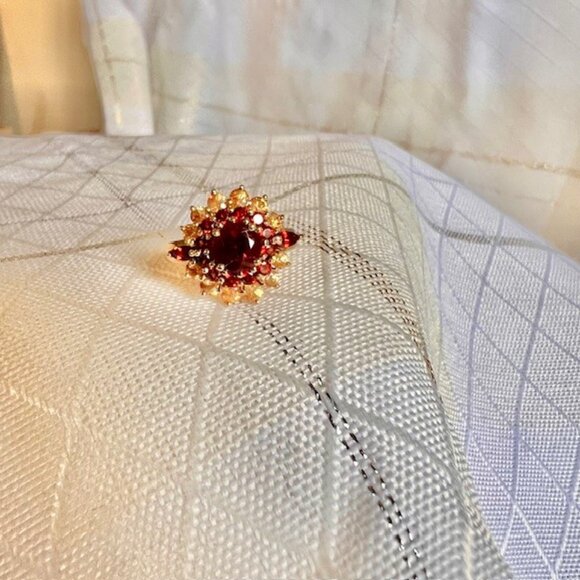 Vintage Garnet and Citrine Stone 10K Gold Ring Birthstone Healing Rings,Size 5 - Picture 1 of 11